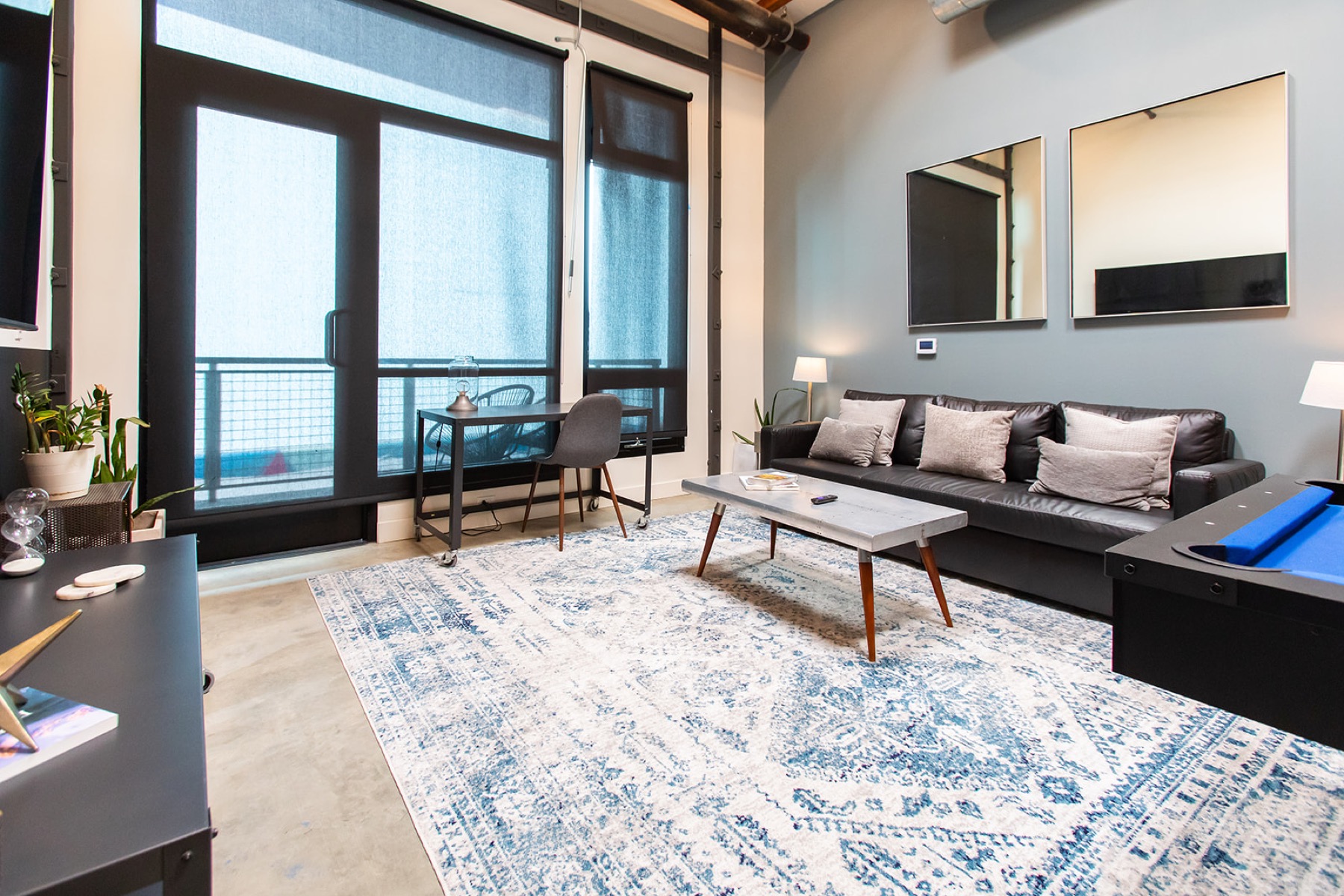 Loft 204